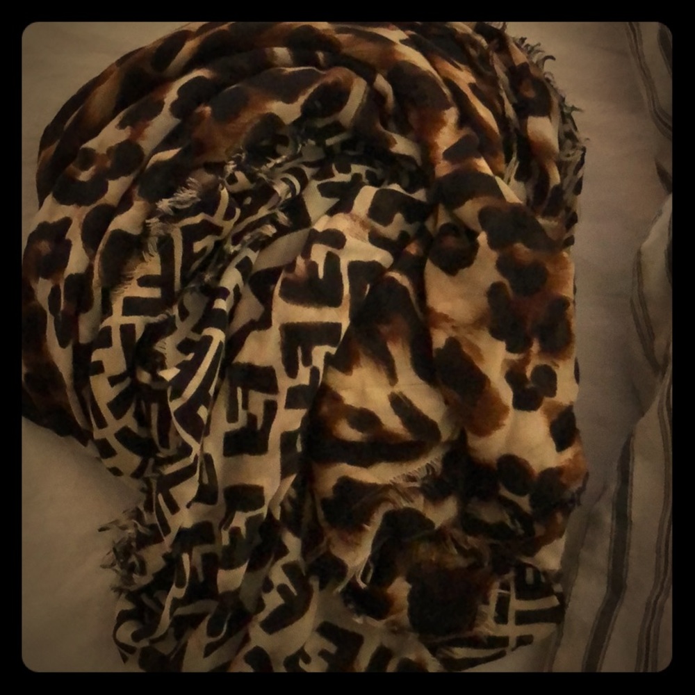 Fendi logo/leopard print scarf
